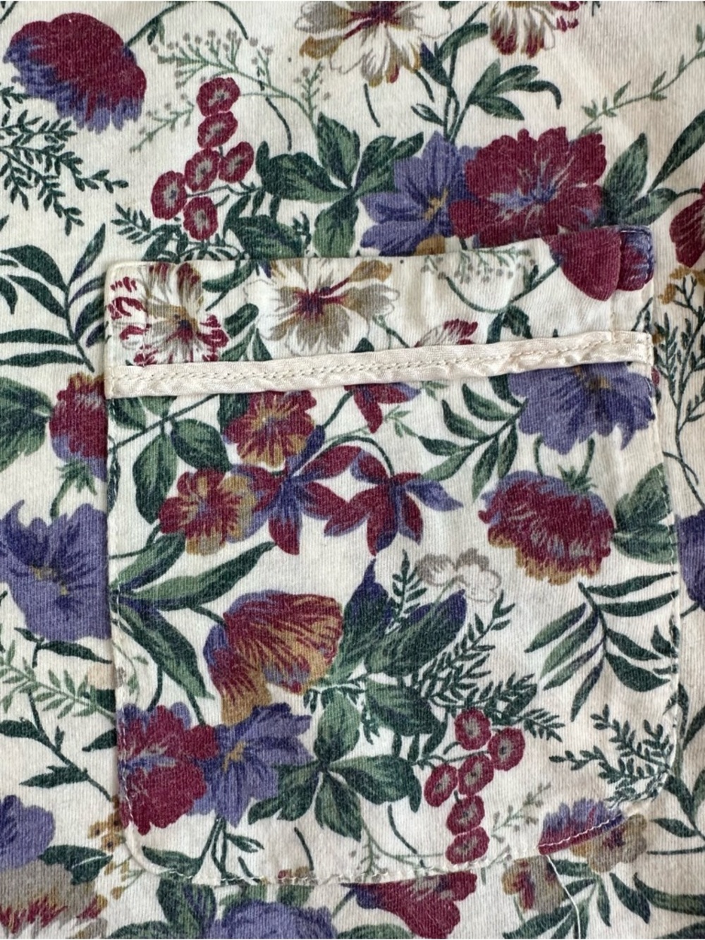 Victoria's Secret Vintage Floral Pajama Set - Picture 5 of 6